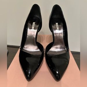 Miu Miu Calzature Donna black patent leather stiletto pumps, size 38.5 / US 8.5